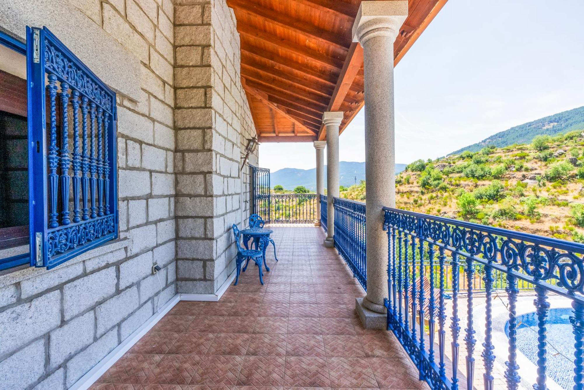 Mansion Con Jacuzzi A 40 Grados, Gran Piscina Y Padel Villa El Tiemblo Exterior foto